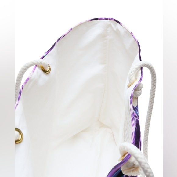 EDITED EDITION Electric Purple Psychedelic Weekender Bag - Picture 4 of 5